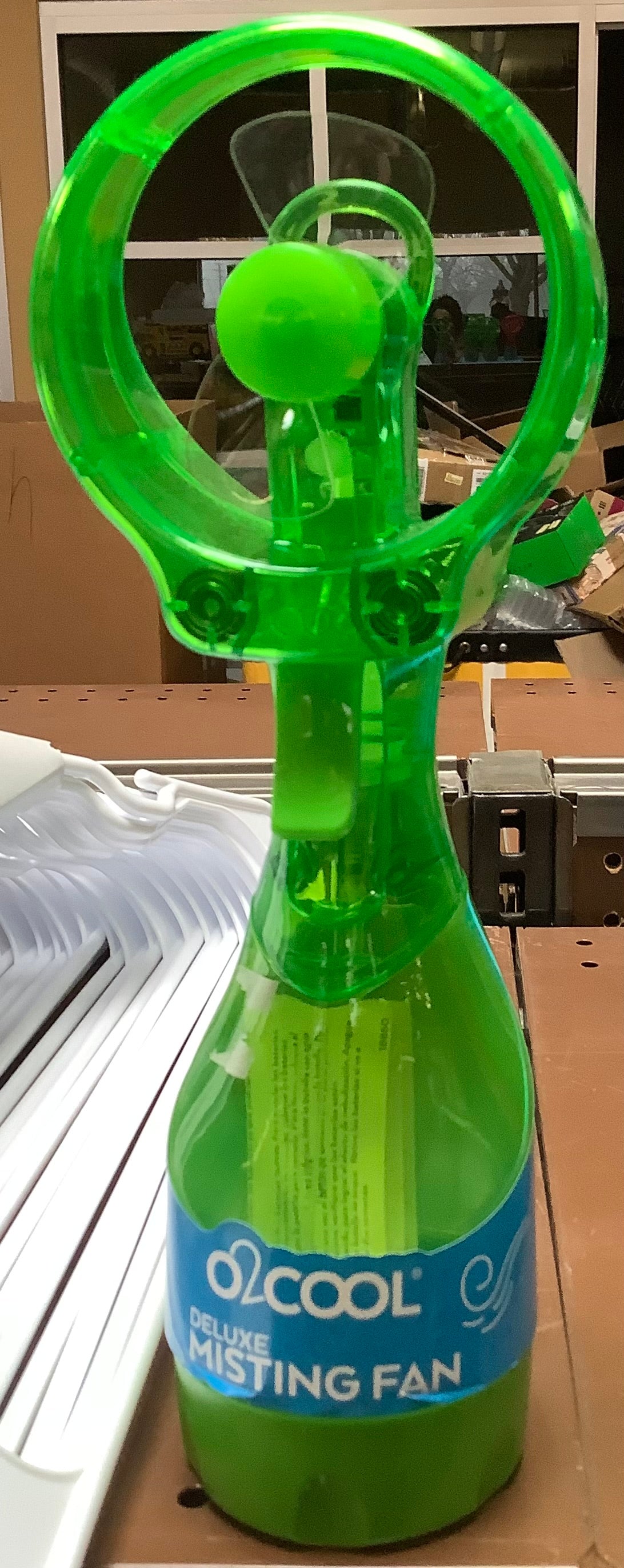 O2COOL Deluxe Handheld Misting Fan Colors May Vary:
Portable Personal Spray Fan, Battery Operated, Smooth Plastic Finish