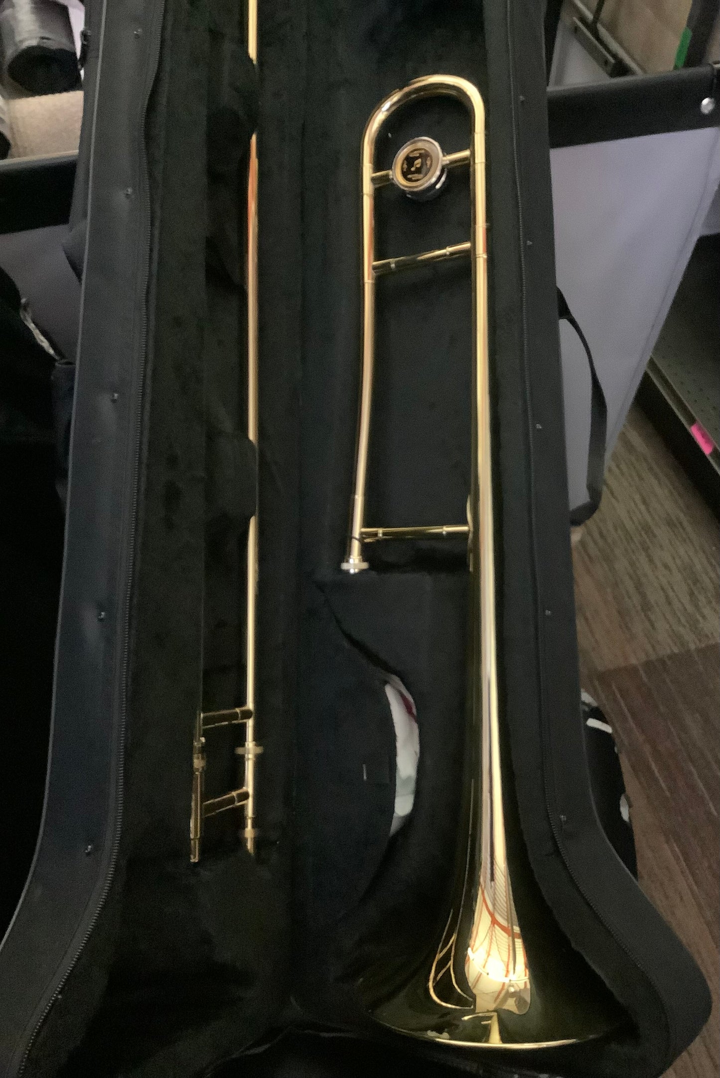 Student Trombone - Gold
Lacquer