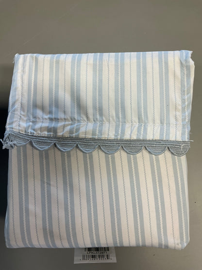 TWIN Sheet Sets (1 Pillowcase, 1 Flat Sheet, 1 Fitted Sheet) - External storage case shows minor dirt from handling (see pictures) - Some may be Missing packaging