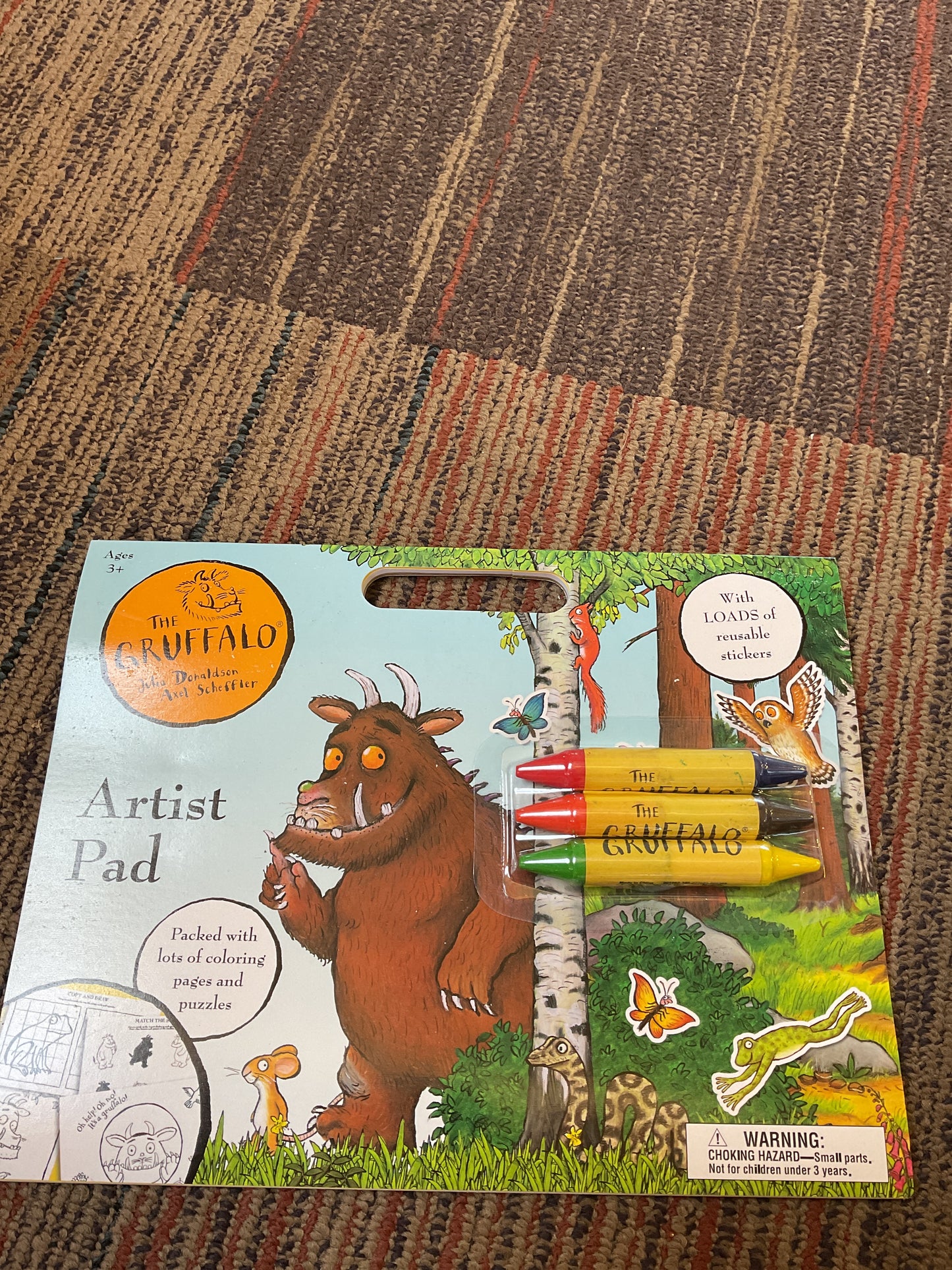 Beaver Artist Pad W/Reusable Stickers - NEW - CLEARANCE