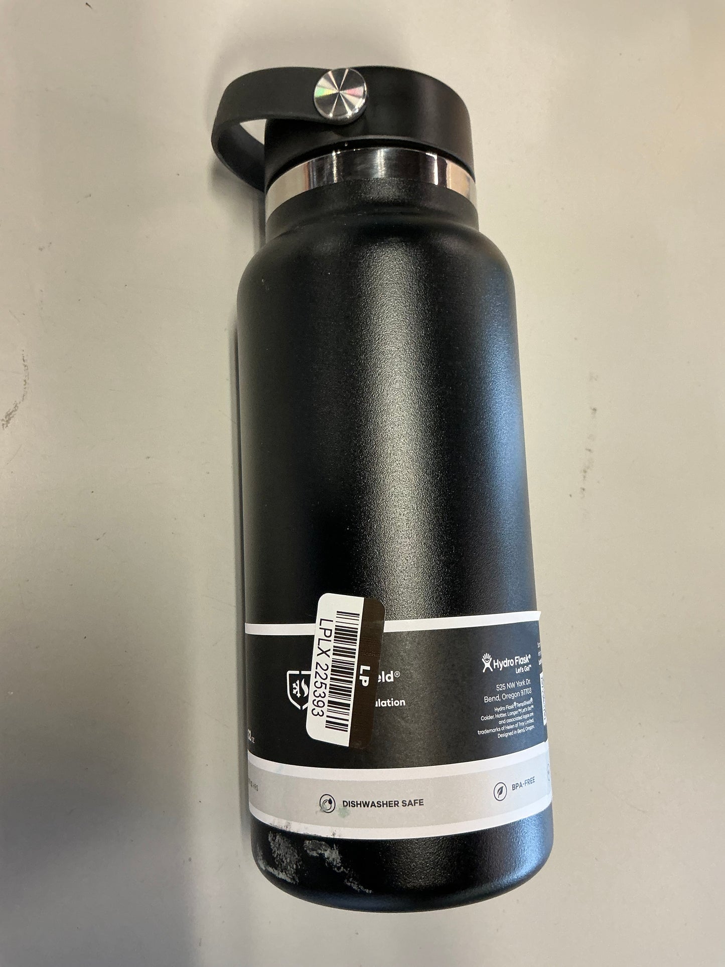 Hydro Flask - 32oz Wide Mouth Water Bottle -Minor Cosmetic Damage - May Be Missing Packaging (see pictures)