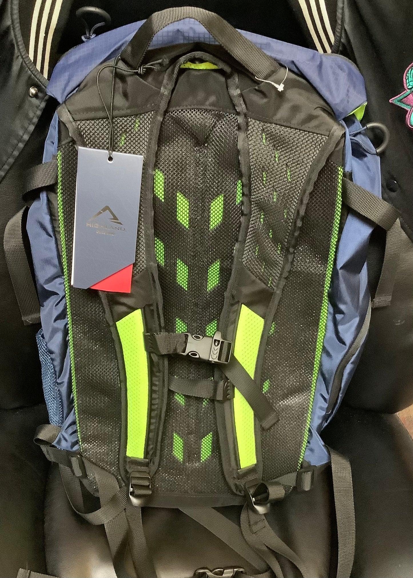 3OL PEAK
HIKING
BACKPACK