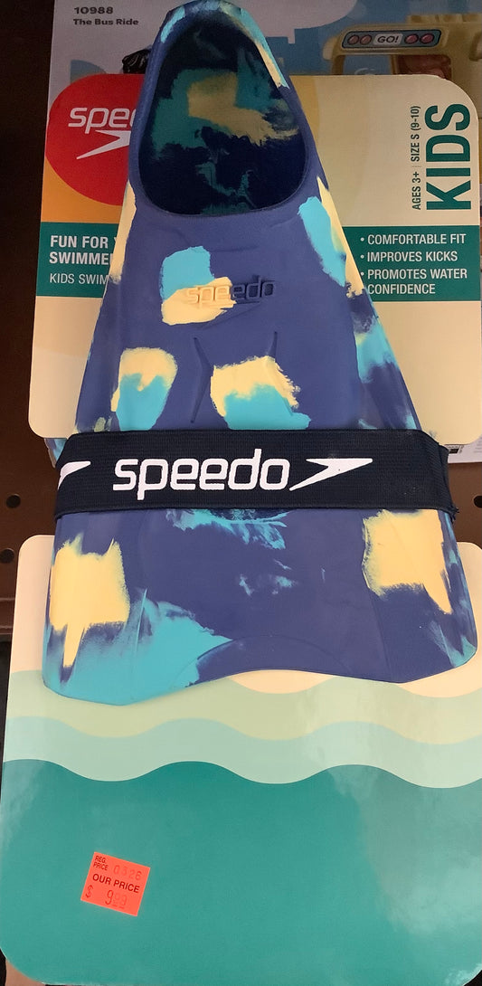 (Clearance)FINAL SALE Speedo kids Fins Size small 9-10