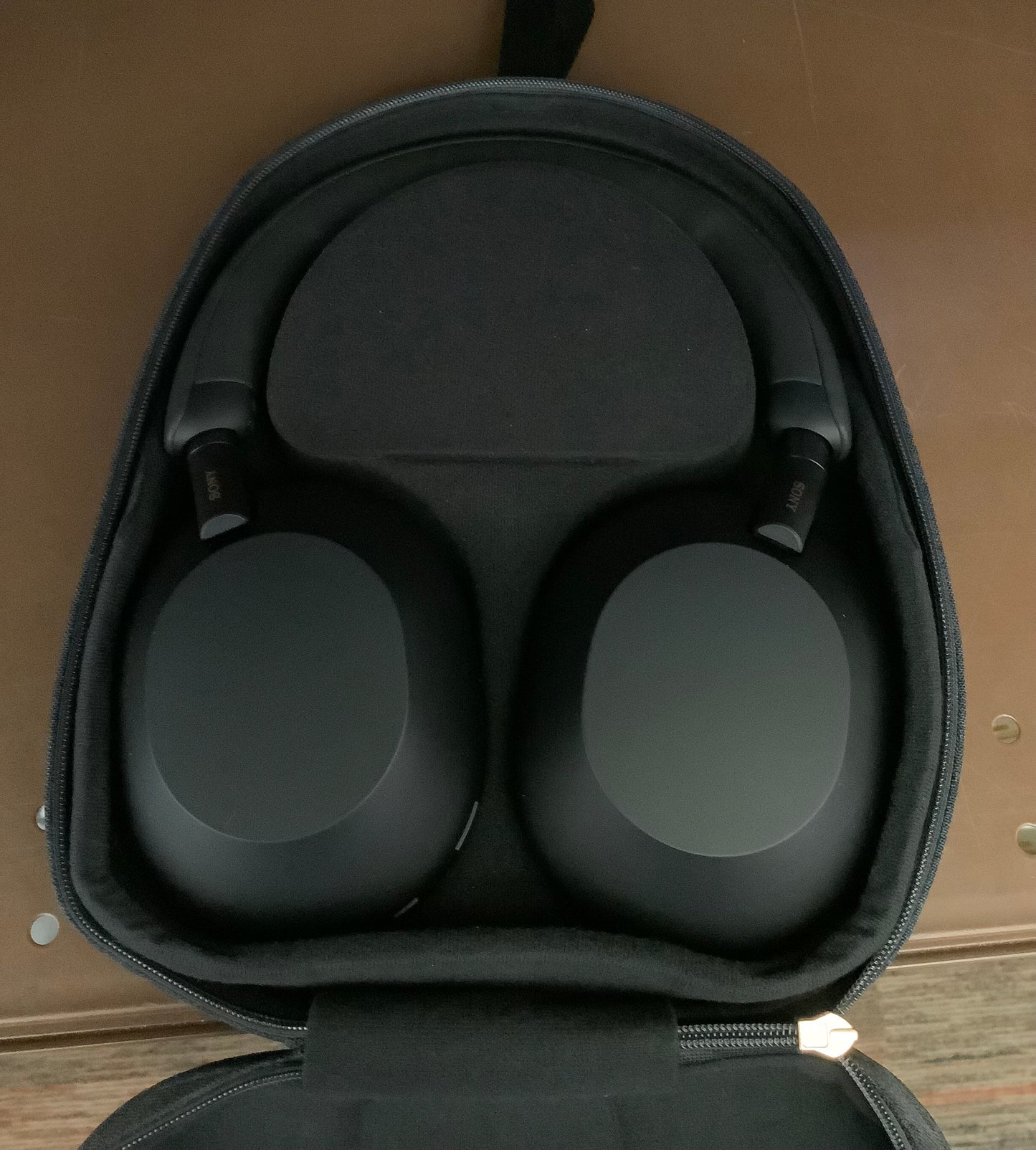 Sony WH-1000XM5 Bluetooth Wireless Noise-Canceling
Headphones