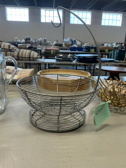 Silver Fruit Basket with Banana hanger Threshold