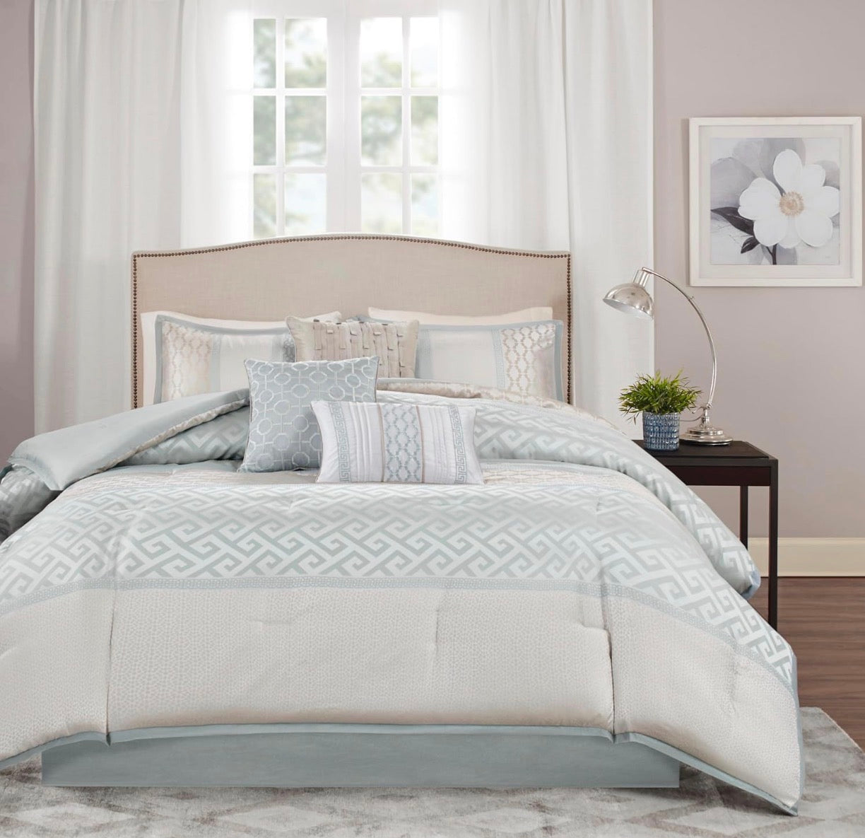 Madison Park Traditional Jacquard Aqua Queen Comforter Set, 7pc - All Season Bedding Set, Down Alternative - NO OUTER PACKAGING, DOES HAVE INNER PACKAGEES INTACT (see pictures) - OUT OF BOX