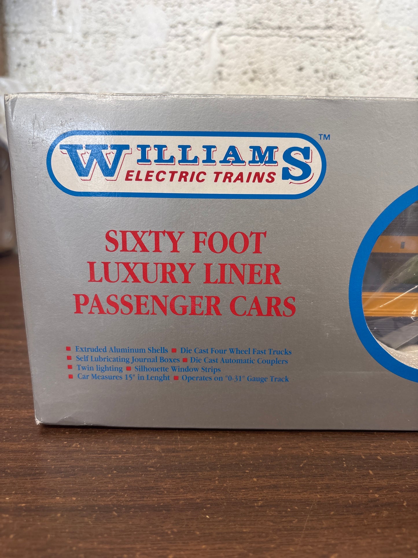 Williams Electric Trains - 60’ Luxury Liner Passenger Car - Virginian
