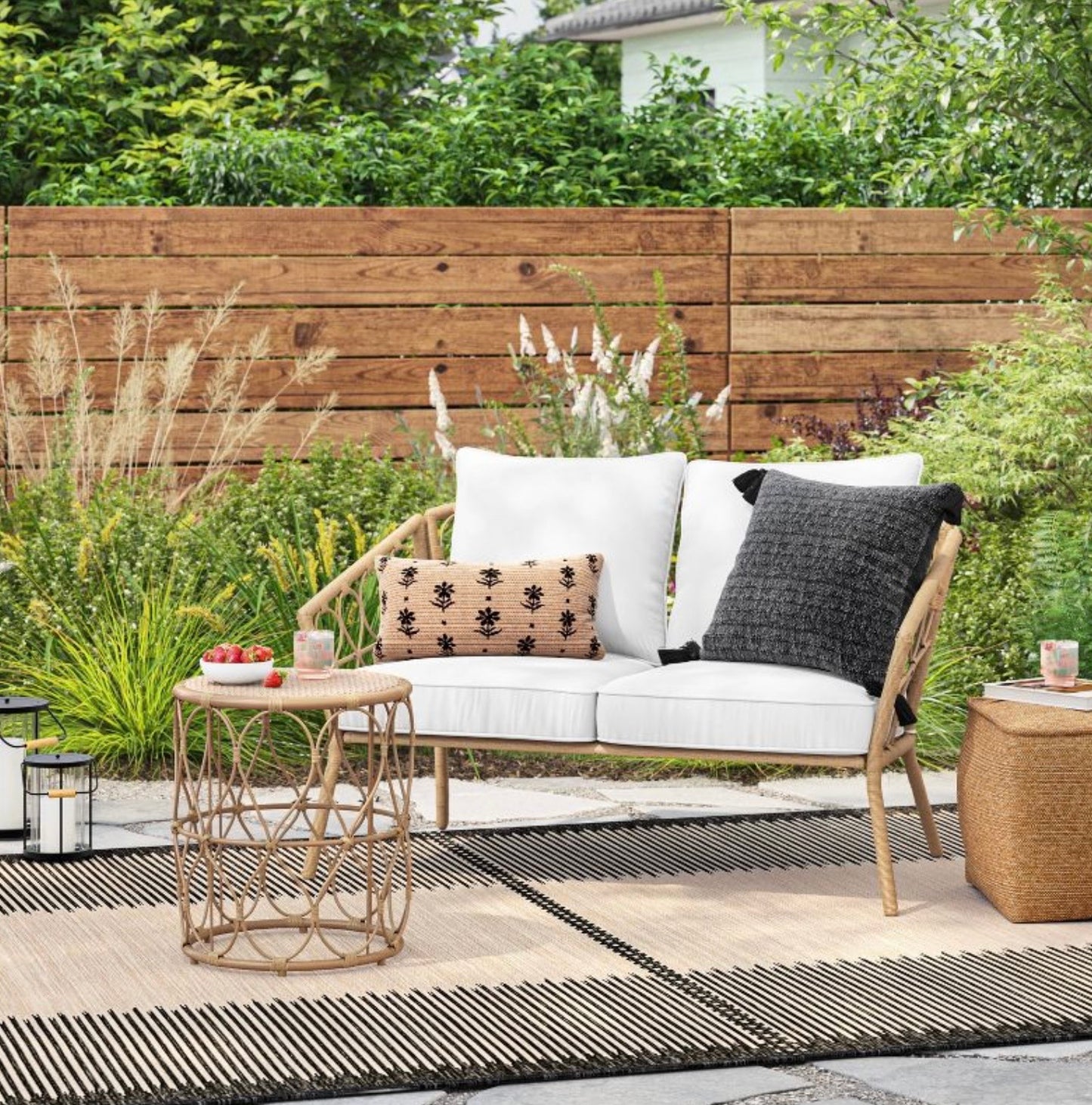 7'x10' Neutral Lines Outdoor Area Rug - Beige/Black - Some May Be Missing Packaging - May Have Minor Cosmetic Flaws (see pictures) - FOR PICKUP ONLY