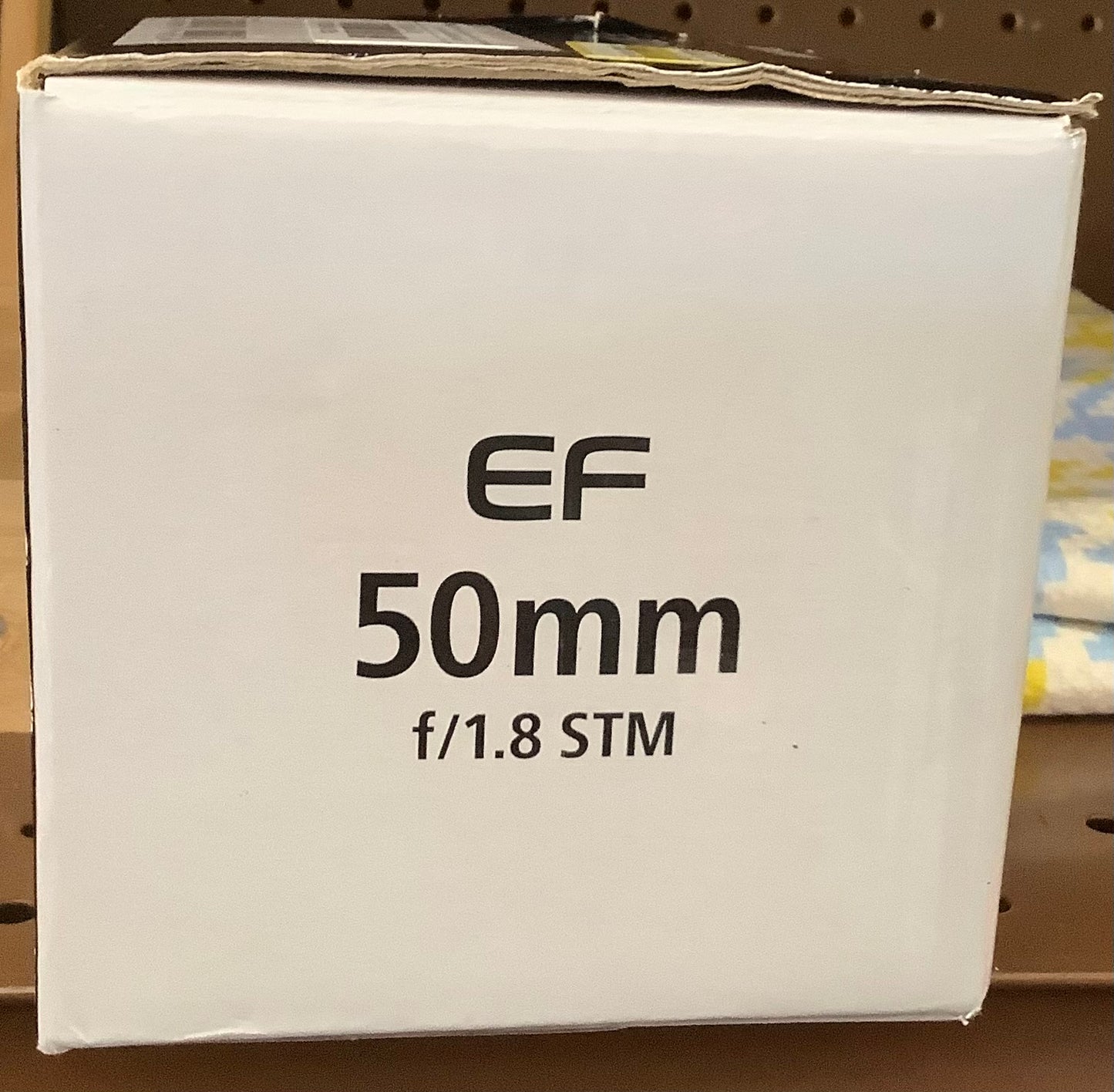 (CLEARANCE) Canon EF 50mm f/1.8 STM Lens - Black(0570C002):
Compatible with Canon EF DSLR Cameras