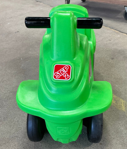 Step2 Racing Green Up & Down Roller Coaster Ride-On: Pedal Push Toy for Ages 2-5 - OUT OF BOX