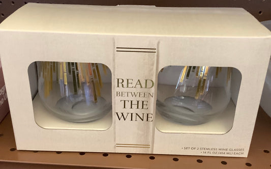Wine Glass Set - Read Between The Wine