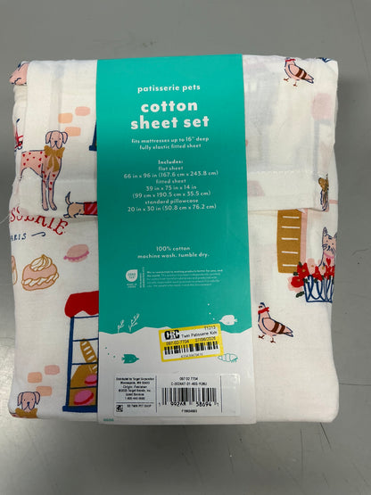 Patisserie Pets - TWIN Sheet Sets (1 Pillowcase, 1 Flat Sheet, 1 Fitted Sheet) - External storage case shows minor dirt from handling (see pictures) - FOR PICKUP ONLY