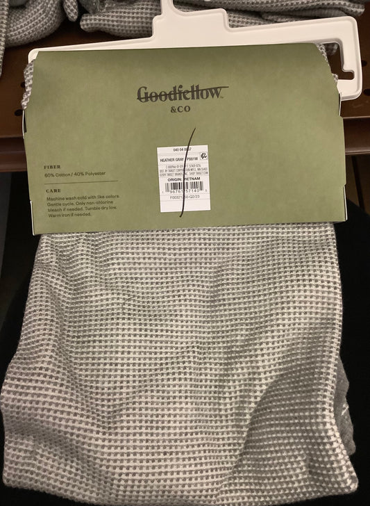 Men’s Size Medium Thermal Shirt-Gray