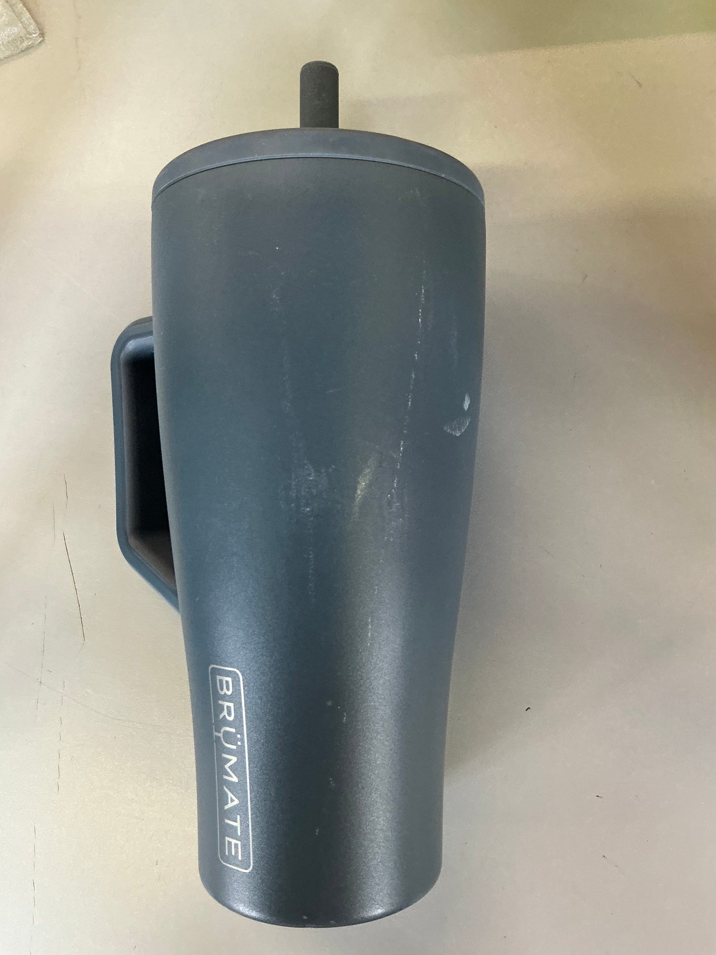 BruMate Era 30oz 100% Leakproof Straw Tumbler - Minor Cosmetic Damage (see pictures)
