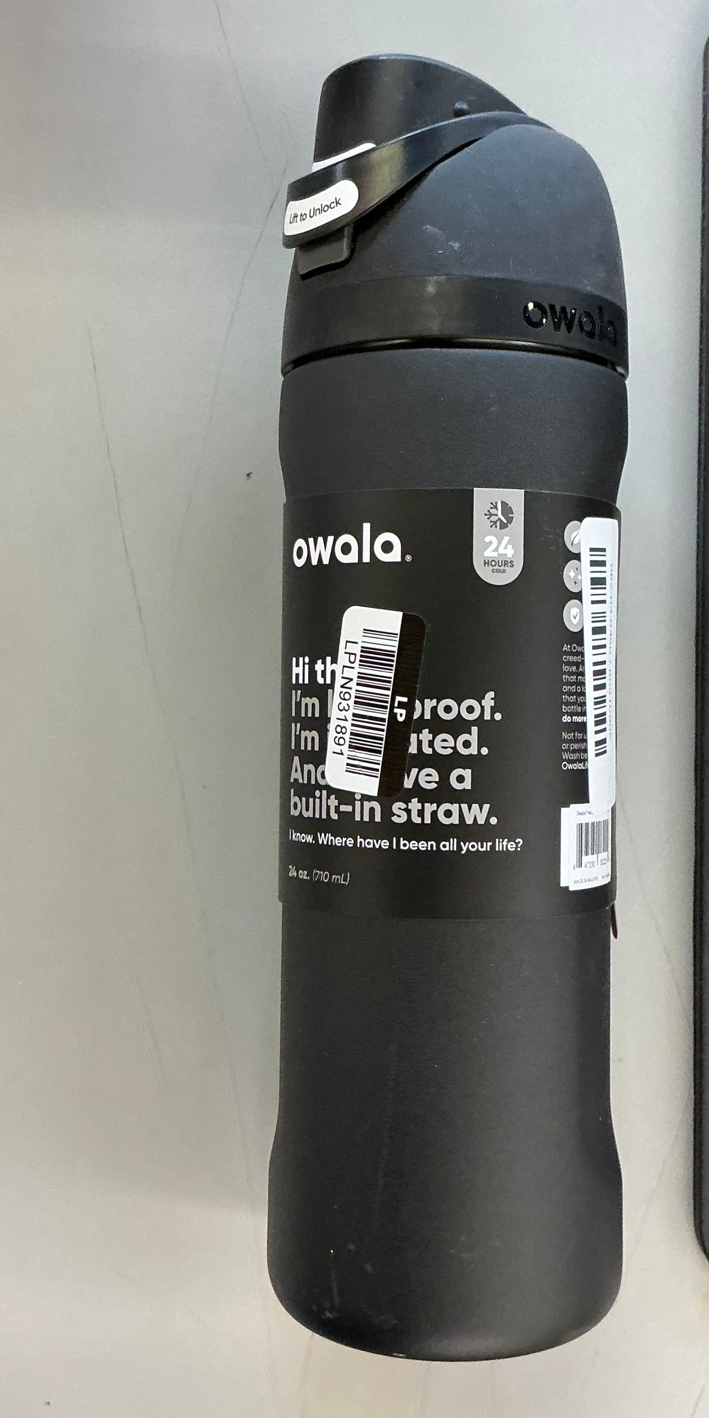 Owala 24 fl oz FreeSip Stainless Steel Water Bottle - MINOR COSMETIC DAMAGE (see pictures)