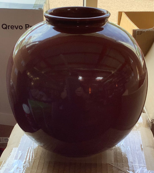 (Clearance) FINAL SALE Round Vase-Maroon