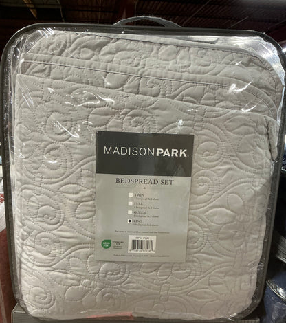 Madison Park Mansfield Oversized Antimicrobial Treated 3pc Bedspread Set king