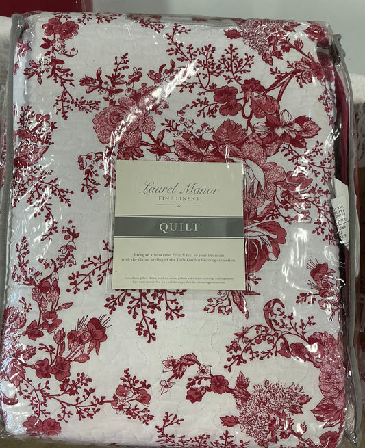 Laurel Manor Toile Garden red and white quilt. King