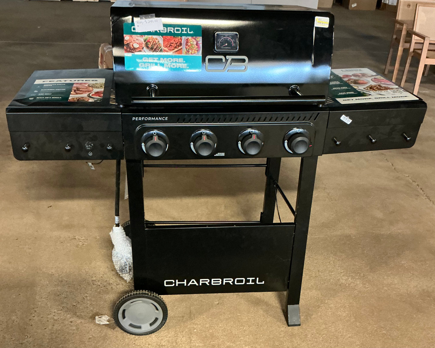 Charbroil 4 burner 25000 BTU gas grill 463351125 - AS IS - COSMETIC FLAWS - PICK UP ONLY