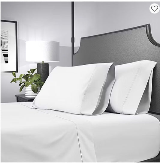 Fieldcrest 1400 Thread Count Cotton Rich Sheet Set-4 king
Included: 2 Pillowcase - 40x20-Inch, 1 Flat Sheet - 112x106 Inch, 1 Fitted-Sheet - 78x80-Inch