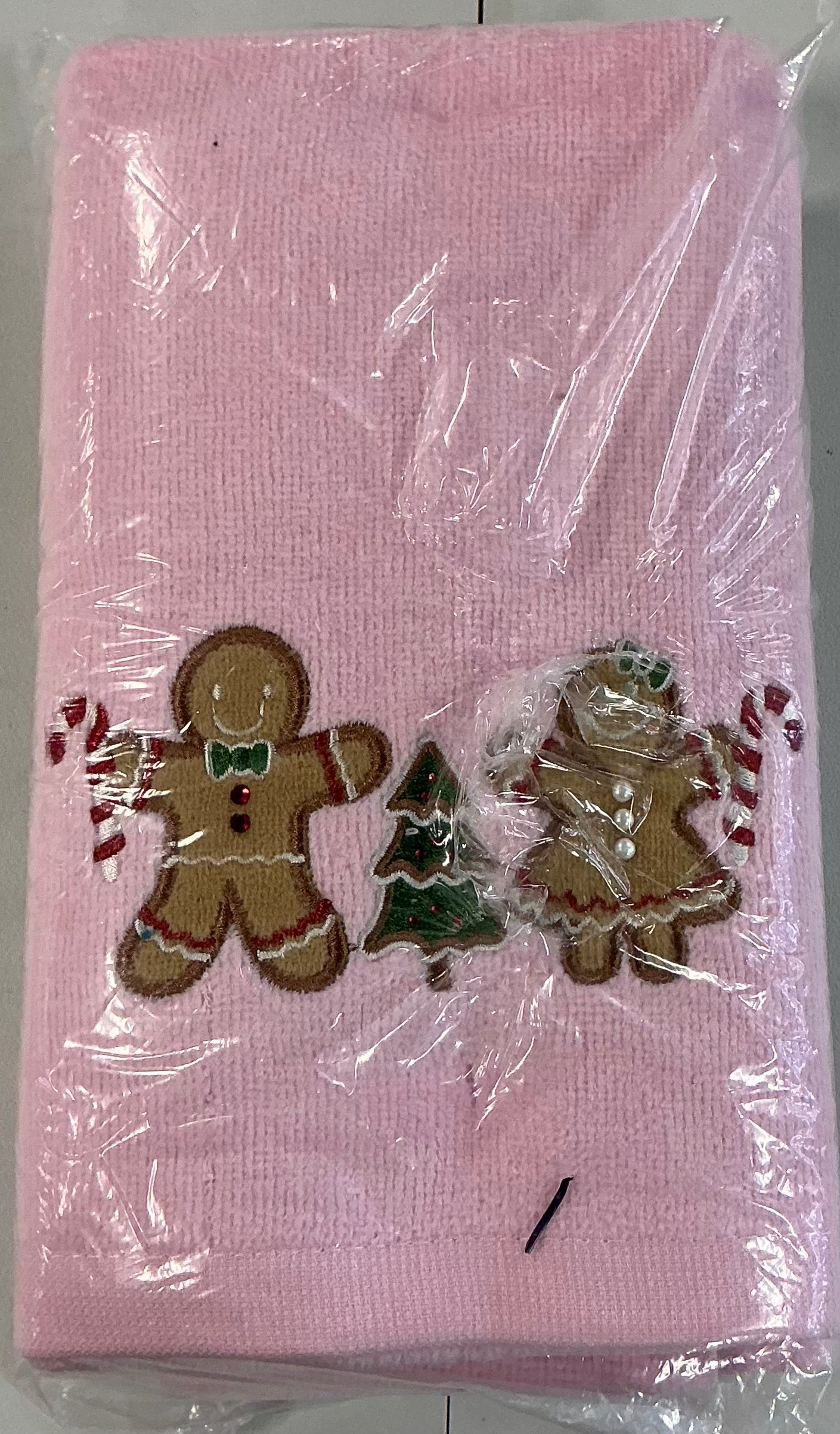 Avanti Gingerbread People 2 Pieces Embellished Hand Towel-Pink