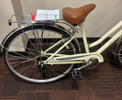 Schwinn Women's Gateway 700c/28"
Hybrid Bike - Cream