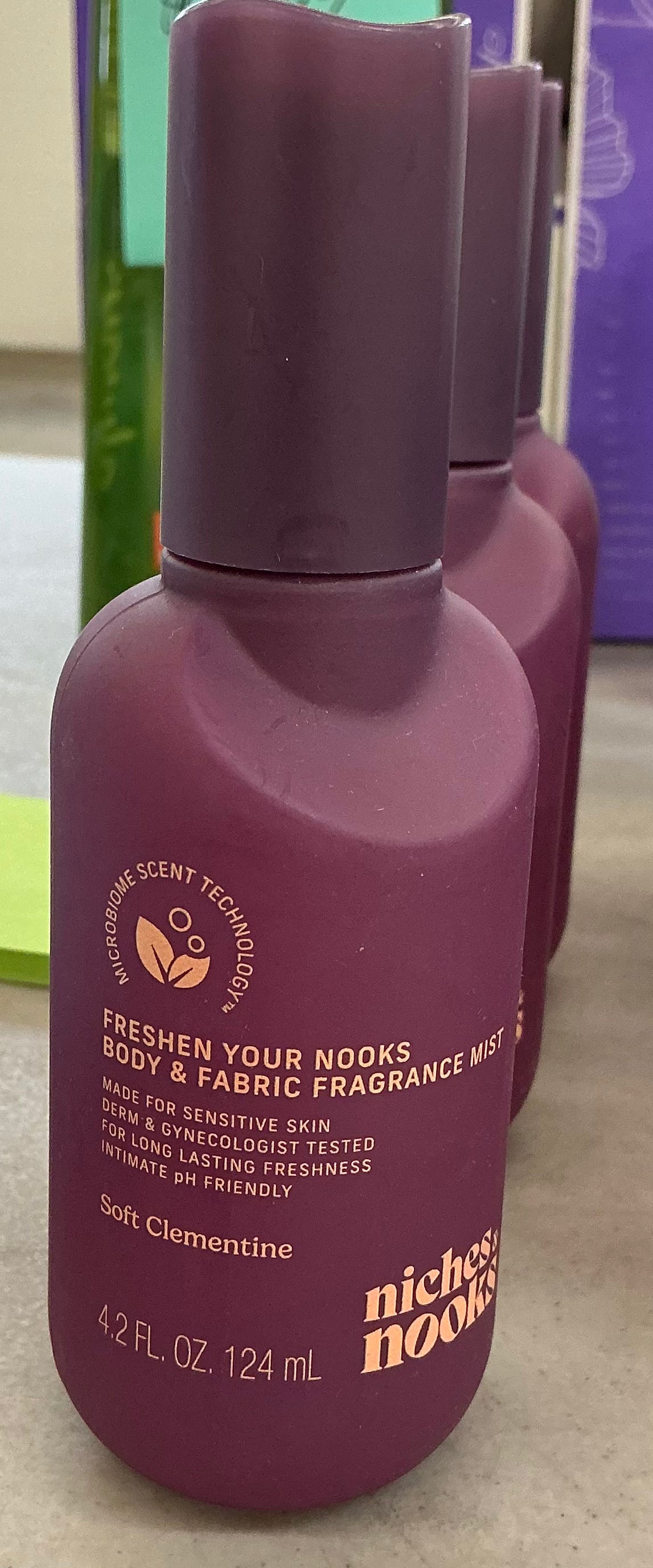 Niches & Nooks Freshen Your Nooks Body & Fabric Fragrance Mist in the Soft Clementine scent.