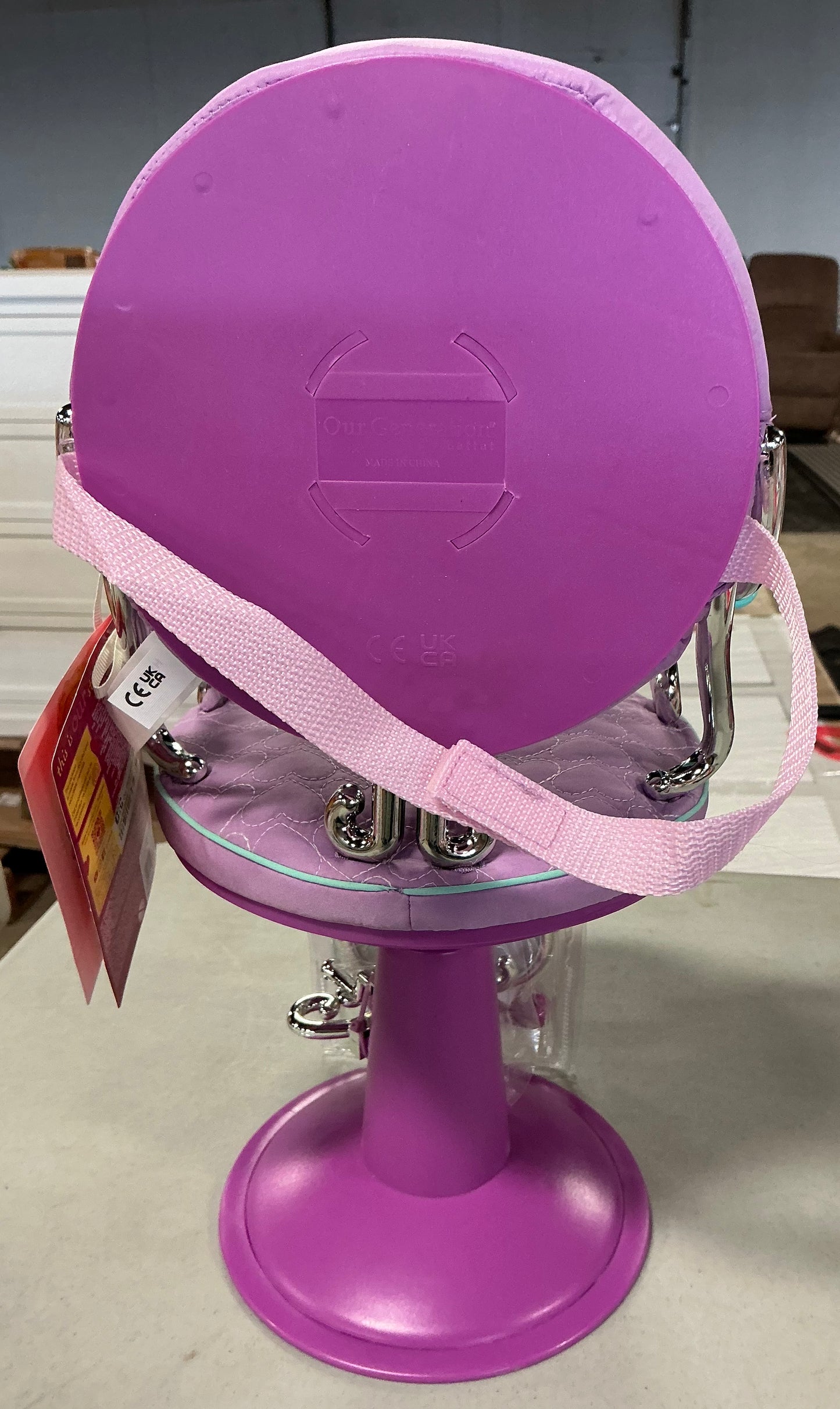 Our generation sitting pretty salon chair - AS IS - MINOR COSMETIC FLAW
