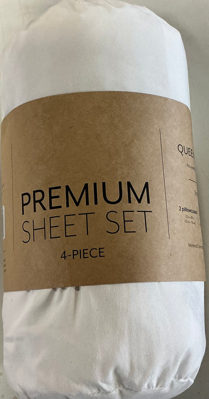 Casual Comfort™ Premium Ultra Soft Microfiber Wrinkle Free 4 Piece Sheet Set Queen
