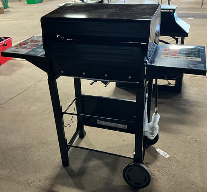 Charbroil 4 burner 25000 BTU gas grill 463351125 - AS IS - COSMETIC FLAWS - PICK UP ONLY