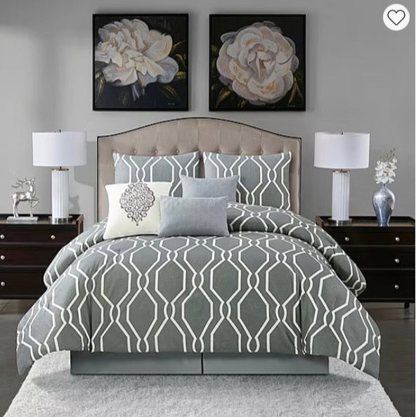 Arlet 7-Piece Geometric Comforter Set in Grey king