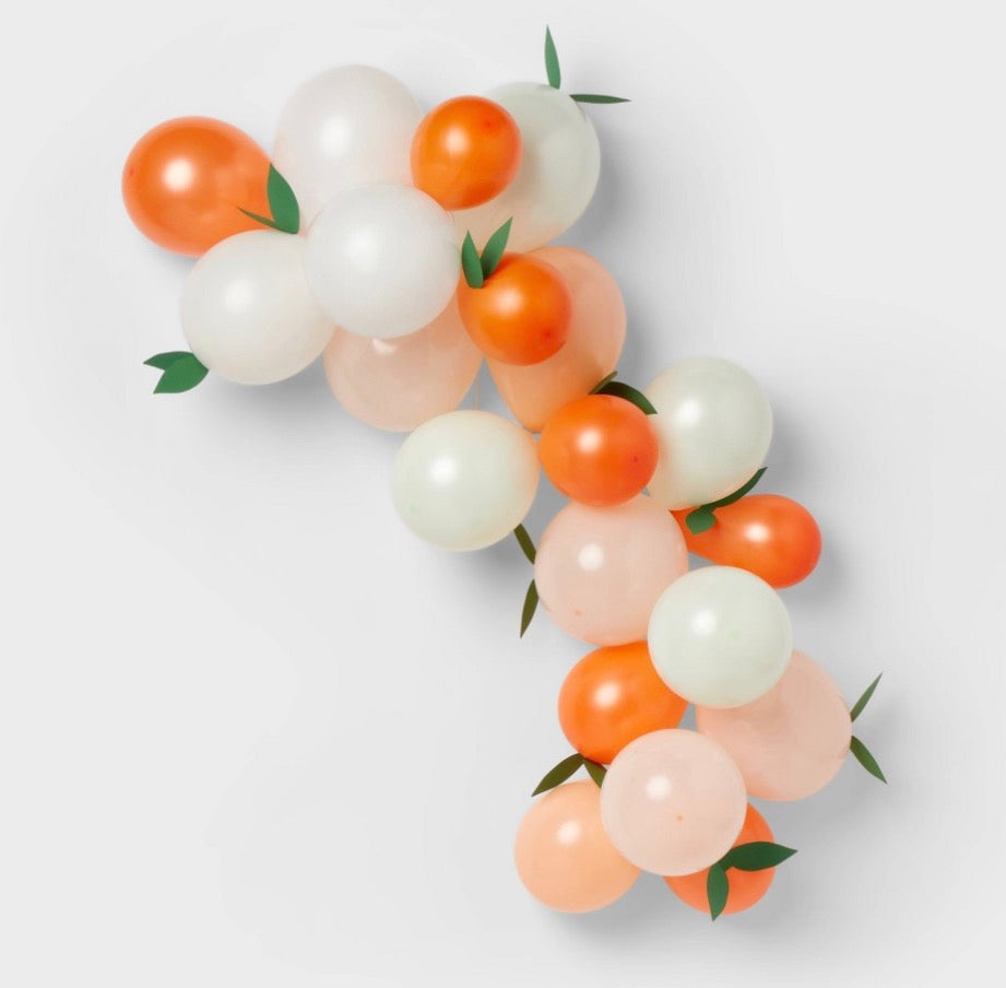 Spritz party decoration kits featuring balloon