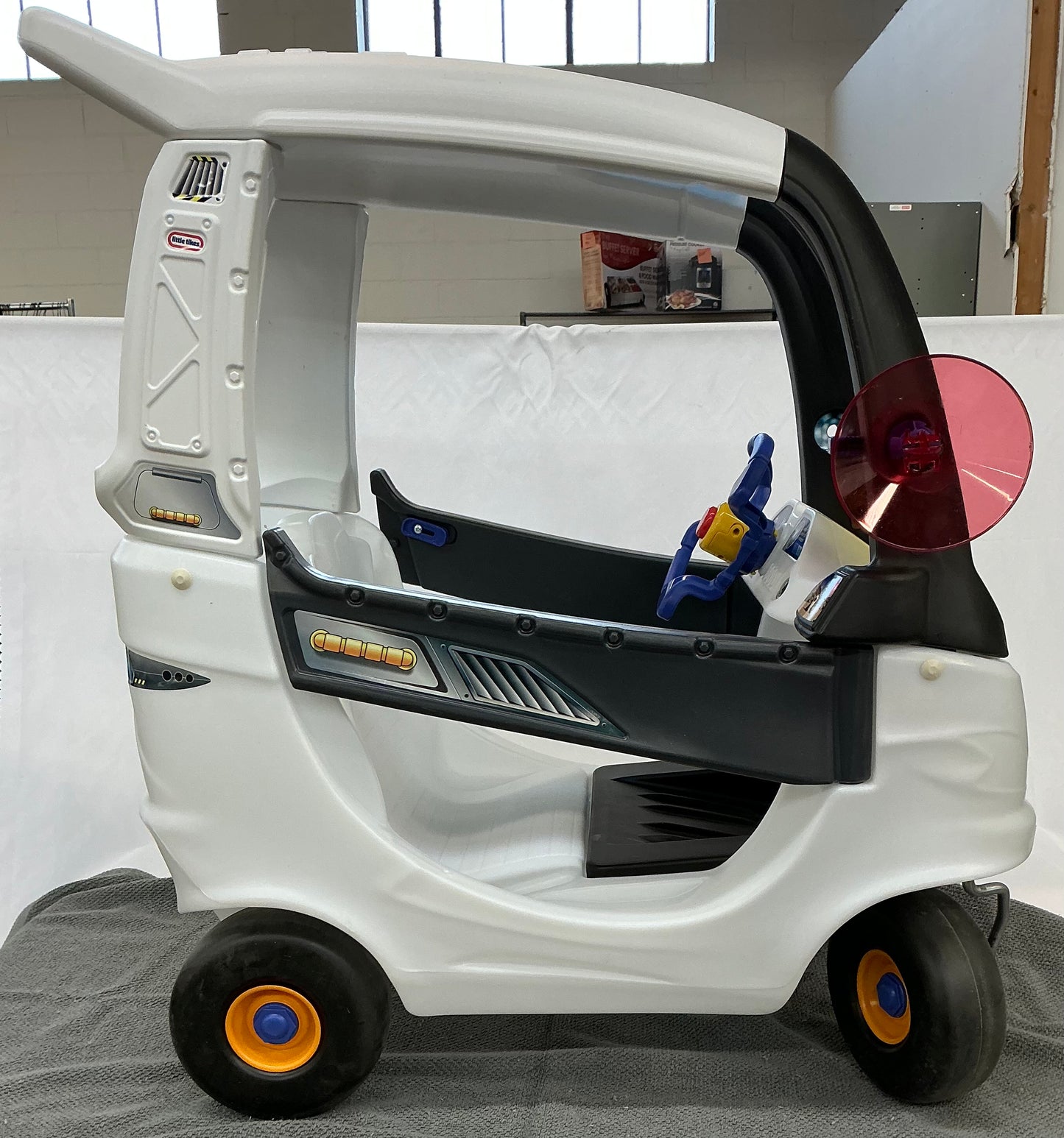 Little Tikes Adventure Rover