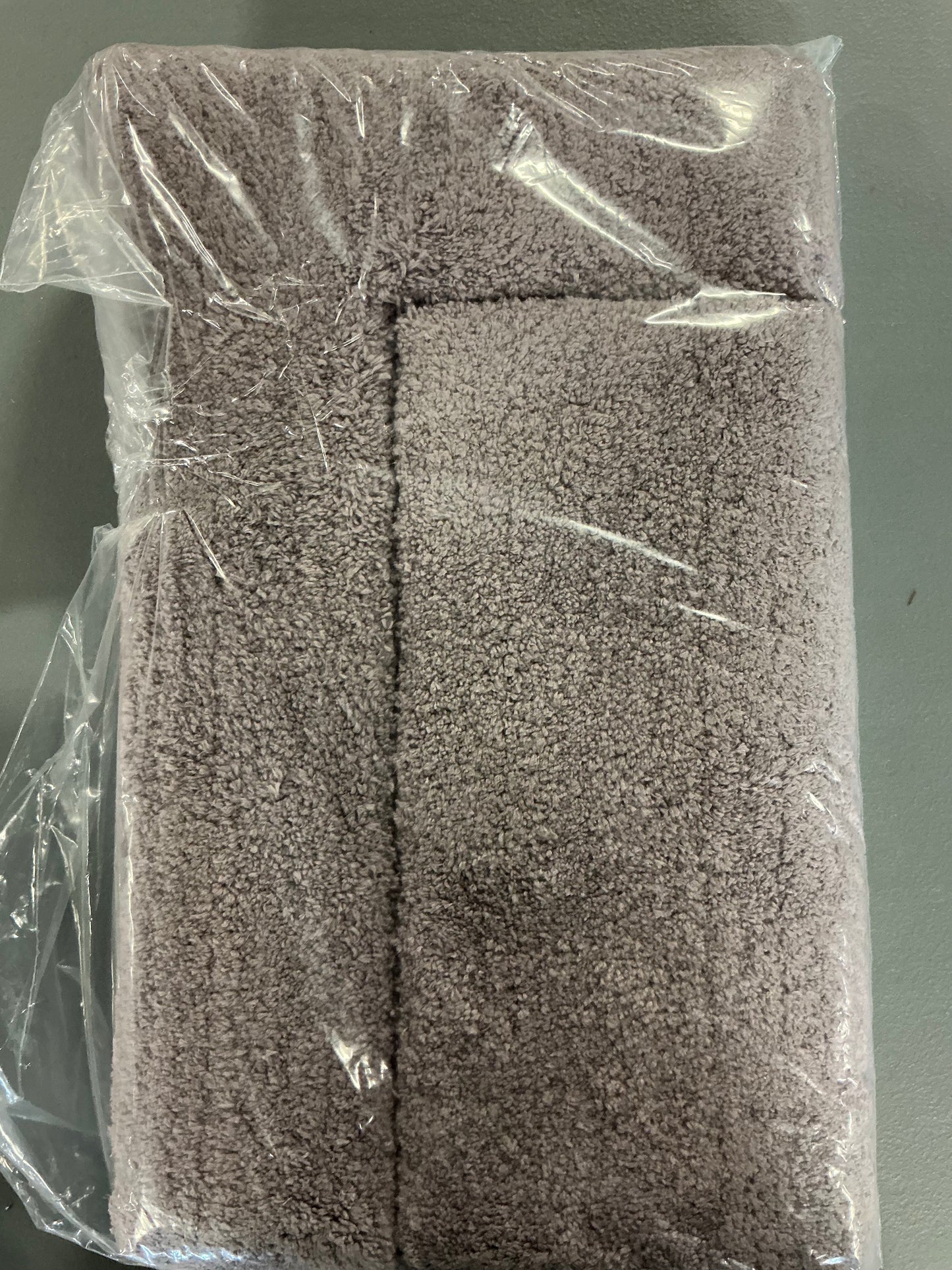 Liz Claiborne Signature Ultra Plush Bath Rug - Sweet Lavender - 24”X17”