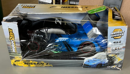 Motor dayz RC 4x4 Forza Motorsport Nissan Z sportscar - 1:14 scale - AS IS - OPEN/DAMAGED BOX - MISSING USB CHARGER