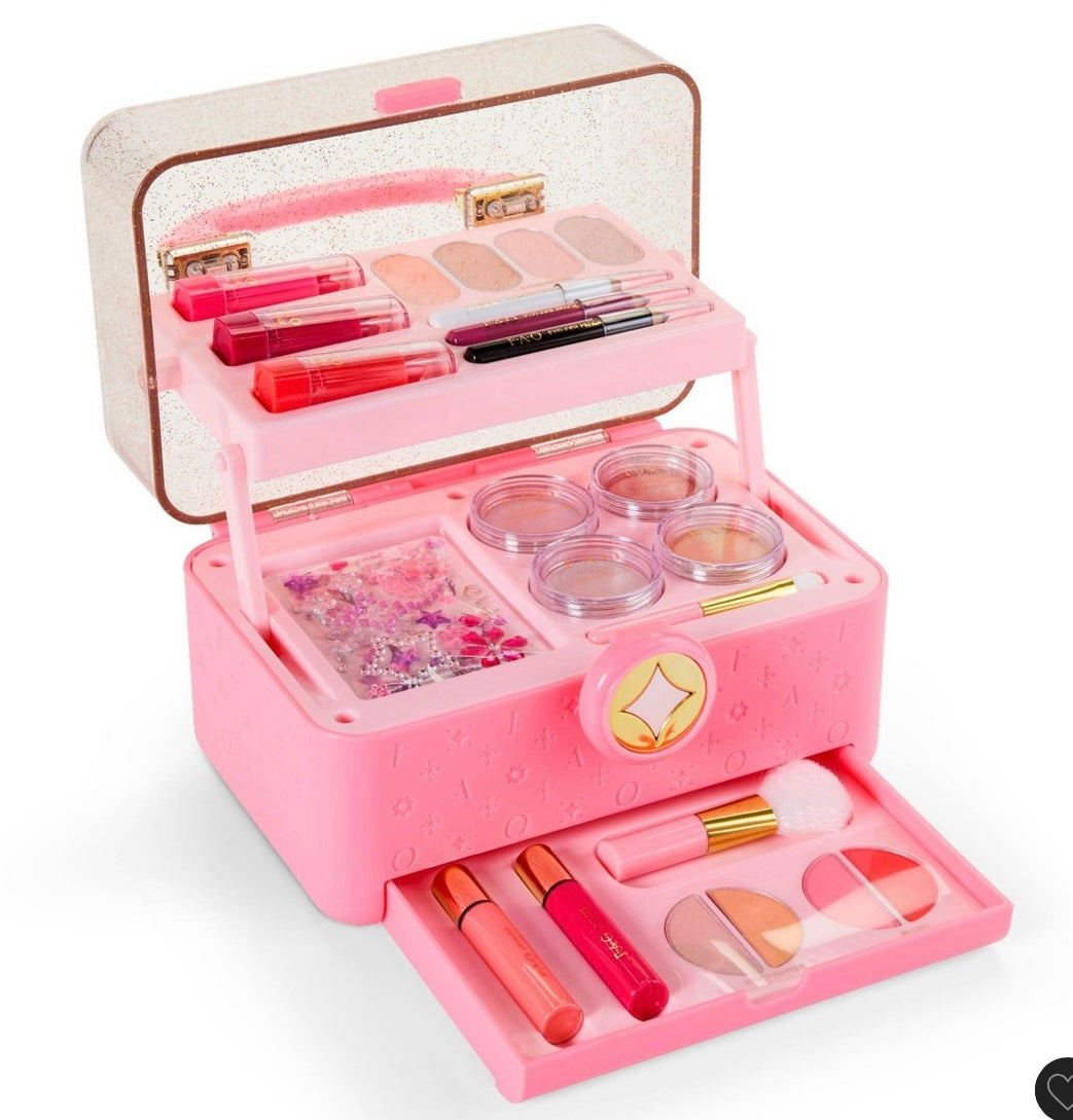 FAO Schwarz girls’ makeup organizer portable