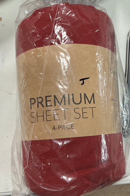 iEnjoy Home 4-PC Premium Ultra Soft Full Bed Sheet Set in Burgundy Red cal king