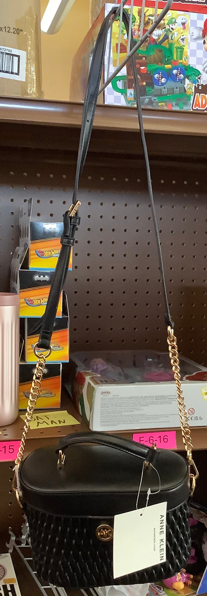 (Clearance)ANNE KLEIN TRAIN CASE-BLACK