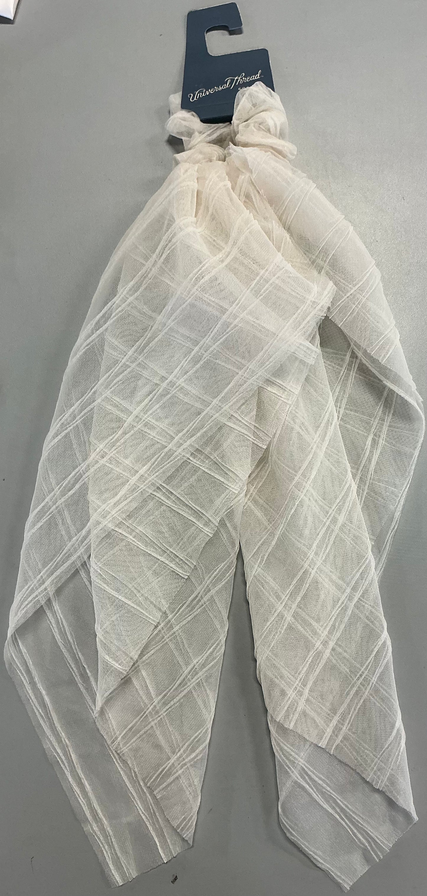 Tulle tail hair twister