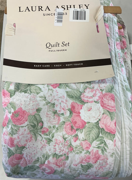 Laura Ashley Sweet Memories 3 Pieces Reversible Quilt Set Full/Queen-Pink