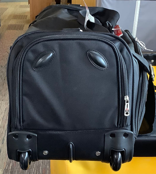 (Clearance) FINAL SALE SWISSGEAR 7895 22.5" Wheeled Duffel Bag - Black