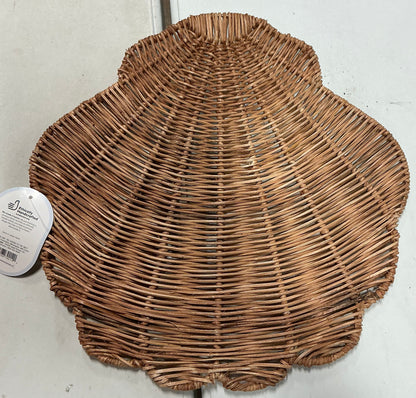 Woven rattan shell Charger