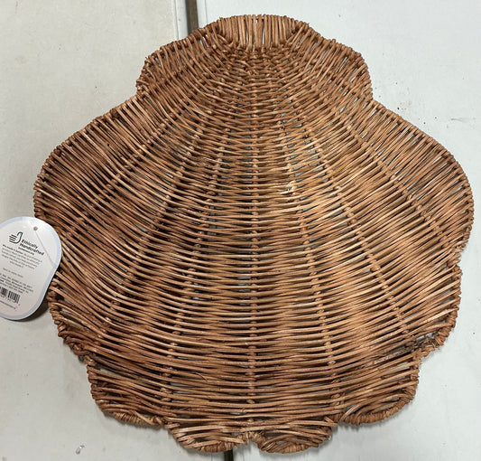 Woven rattan shell Charger