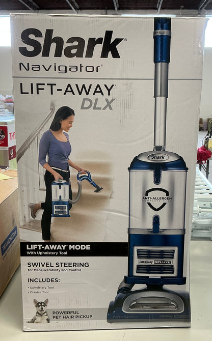 Shark Navigator® Lift-Away® Deluxe Upright Vacuum