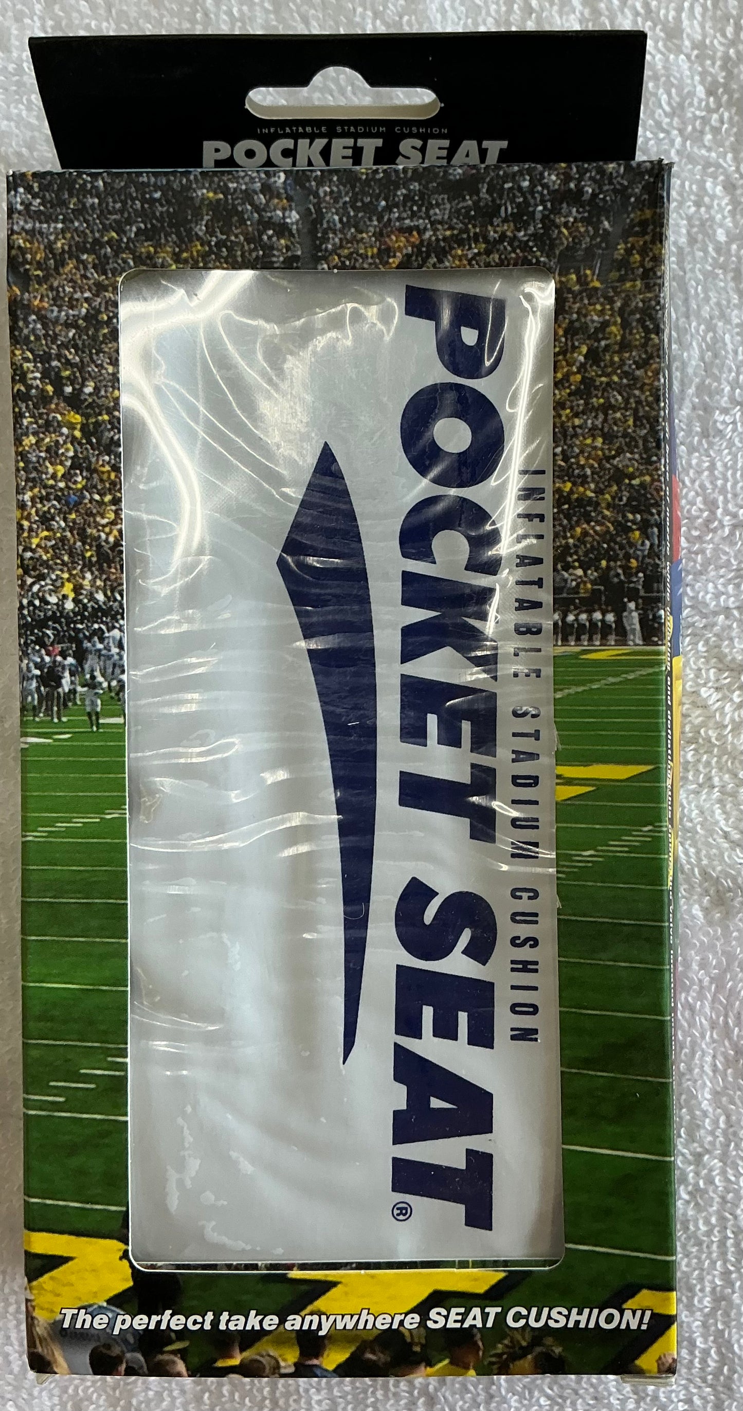 Pocket Seat inflatable stadium cushion (Clearance)
