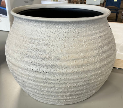 Sun bleached composite indoor/outdoor planter pot 14x14x10” - Cream - MINOR COSMETIC FLAWS - PICK UP ONLY