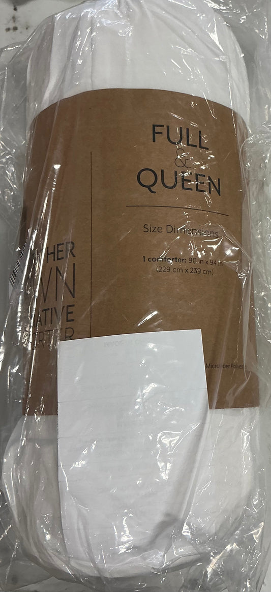 All weather down alternative comforter only Full/Queen