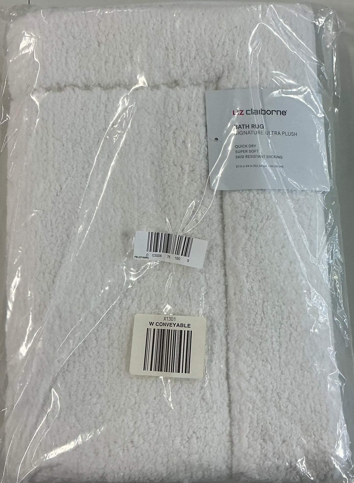 Liz Claiborne Signature Ultra Plush Bath Rug 21”x34”-White
