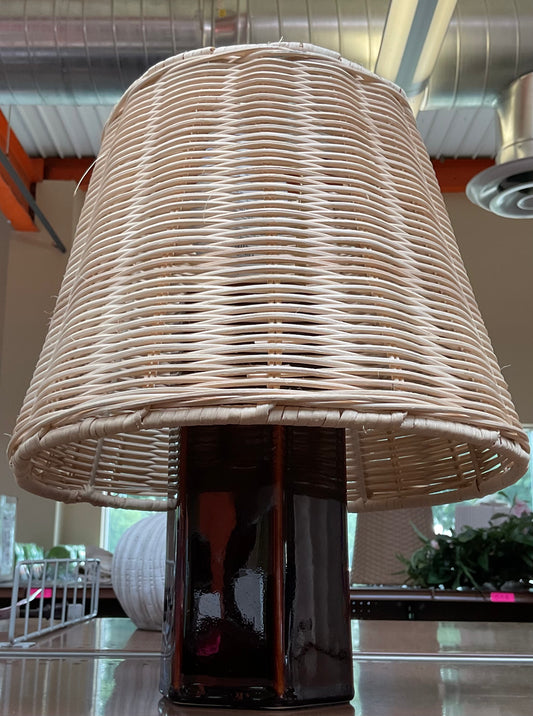 (CLEARANCE). Ceramic Table Lamp