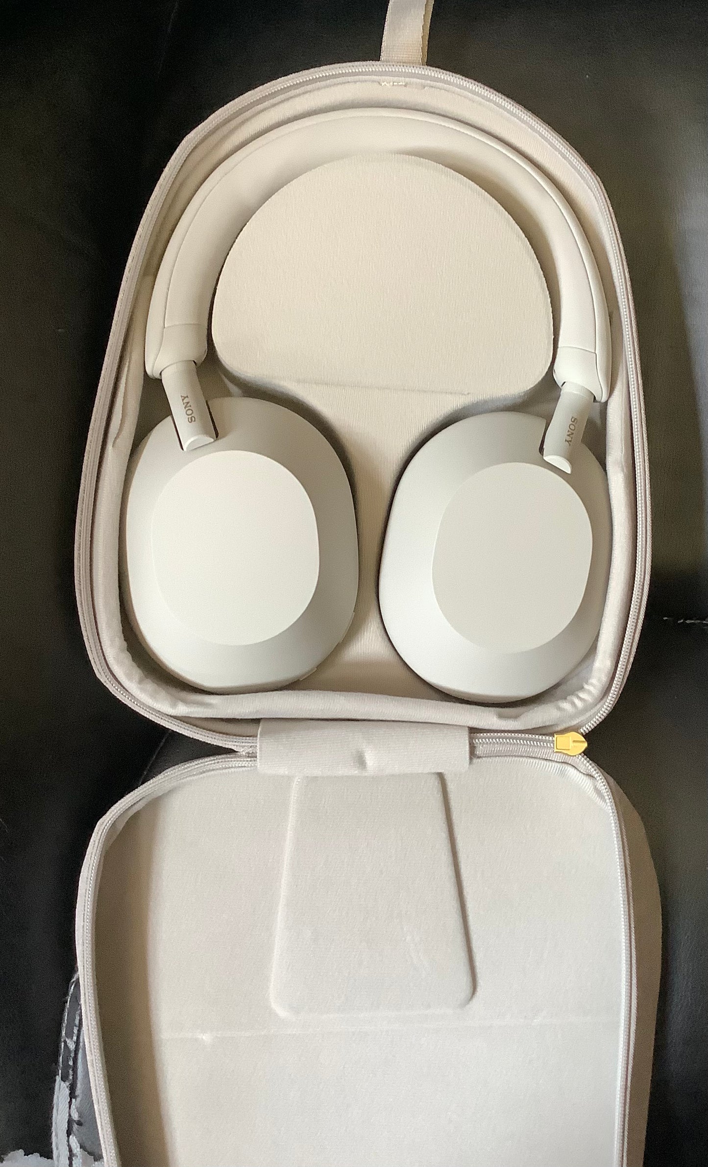 Sony WH-1000XM5 Wireless Noise-Canceling Headphones (NO CHARGER)